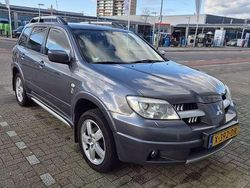 Gebruikt 2006 Mitsubishi Outlander SUV | € 4.300 (Eerlijke prijs)