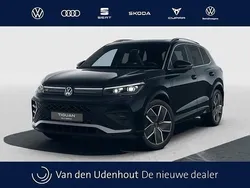 Zwart, metallic lak Nieuw 2025 VW Tiguan R-line Edition SUV | € 59.695 (Eerlijke prijs)