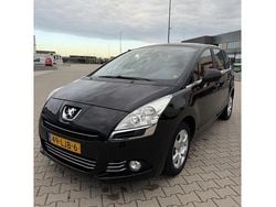Zwart Gebruikt 2010 Peugeot 5008 MPV | € 4.350 (Eerlijke prijs)