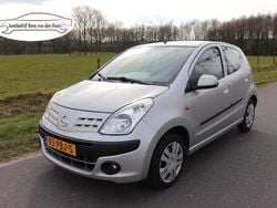Grijs Gebruikt 2011 Nissan Pixo Acenta Hatchback | € 3.250 (Eerlijke prijs)
