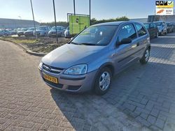 Paars Gebruikt 2004 Opel Corsa Hatchback | € 1.499 (Eerlijke prijs)