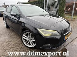 Zwart Gebruikt 2014 Seat Leon Business Hatchback | € 5.999 (Eerlijke prijs)