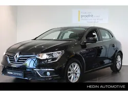 Zwart Gebruikt 2020 Renault Mégane IV Intens Hatchback | € 13.950 (Eerlijke prijs)