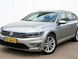 Grijs Gebruikt 2016 VW Passat GTE Stationwagen | € 15.700 (Eerlijke prijs)