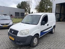 Wit Gebruikt 2007 Fiat Doblò Basis MPV | € 750 (Goede deal)