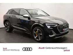 Zwart Gebruikt 2021 Audi e-tron SUV | € 50.439 (Eerlijke prijs)