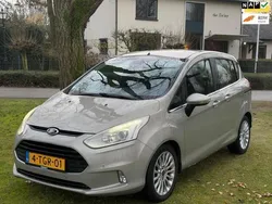 Grijs Gebruikt 2014 Ford B-MAX Titanium MPV | € 4.450 (Goede deal)