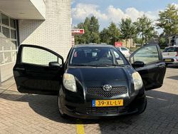 Gebruikt 2007 Toyota Yaris Travel Sedan | € 1.800 (Super prijs)
