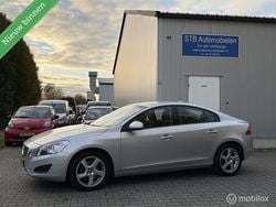 Grijs Gebruikt 2010 Volvo S60 Sedan | € 6.499 (Goede deal)