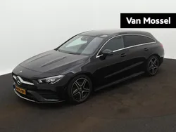 Zwart, metallic lak Gebruikt 2020 Mercedes CLA180 Shooting Brake Advantage Stationwagen | € 25.900 (Eerlijke prijs)