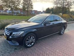 Zwart Gebruikt 2016 Mercedes C200 Sedan | € 19.499 (Eerlijke prijs)