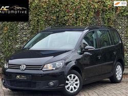 Zwart Gebruikt 2013 VW Touran Cross MPV | € 6.250