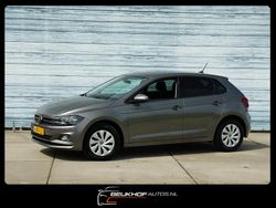 Grijs Gebruikt 2021 VW Polo Comfortline Hatchback | € 15.999 (Eerlijke prijs)