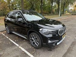 Zwart Gebruikt 2021 BMW X1 Executive SUV | € 26.750 (Goede deal)