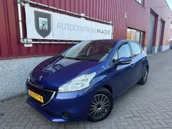 Blauw Gebruikt 2012 Peugeot 208 Active Hatchback | € 3.450 (Eerlijke prijs)