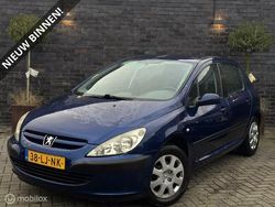 Blauw Gebruikt 2003 Peugeot 307 Hatchback | € 995 (Goede deal)