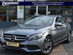 Grijs, metallic lak Gebruikt 2018 Mercedes C180 Sport Edition Sedan | € 22.950 (Goede deal)