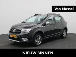 Zwart Gebruikt 2018 Dacia Sandero Hatchback | € 10.440 (Eerlijke prijs)