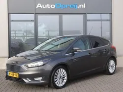 Grijs Gebruikt 2017 Ford Focus Titanium Hatchback | € 14.995 (Eerlijke prijs)