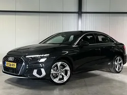 Grijs Gebruikt 2021 Audi A3 Edition .1 Sedan | € 23.700 (Goede deal)