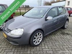 Grijs Gebruikt 2004 VW Golf IV Trendline Hatchback | € 2.400 (Eerlijke prijs)