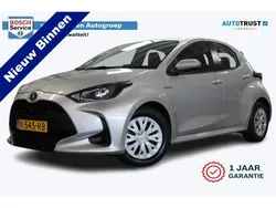 Grijs Gebruikt 2021 Toyota Yaris Active Hatchback | € 18.950 (Eerlijke prijs)