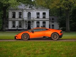Oranje Gebruikt 2017 Lamborghini Huracán Coupé | € 259.500