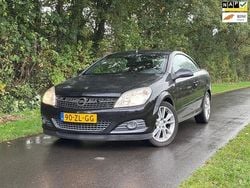 Zwart Gebruikt 2008 Opel Astra Cabriolet Cabriolet | € 1.950 (Eerlijke prijs)