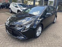 Zwart Gebruikt 2025 Toyota Corolla Business Edition Stationwagen | € 32.400 (Iets duurder)