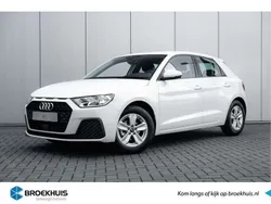 Wit Nieuw 2024 Audi A1 Sportback Proline Hatchback | € 28.900 (Super prijs)