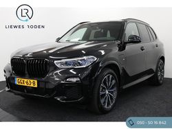 Zwart, metallic lak Gebruikt 2021 BMW X5 Executive SUV | € 63.950 (Eerlijke prijs)