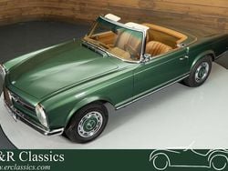 Groen Gebruikt 1967 Mercedes 230 Cabriolet | € 109.950
