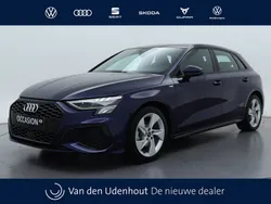 Blauw, metallic lak Gebruikt 2023 Audi A3 Sportback S-Line Hatchback | € 33.750 (Eerlijke prijs)