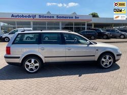 Grijs Gebruikt 2000 VW Passat Comfortline Stationwagen | € 3.750