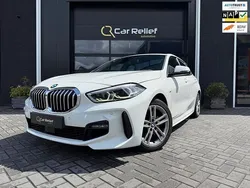Wit, metallic lak Gebruikt 2021 BMW 120 Executive Hatchback | € 26.950 (Super prijs)