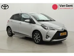 Grijs Gebruikt 2020 Toyota Yaris Hatchback | € 15.999 (Eerlijke prijs)