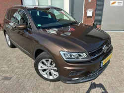 Bruin Gebruikt 2017 VW Tiguan Highline SUV | € 17.600 (Super prijs)
