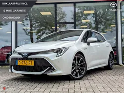 Wit Gebruikt 2019 Toyota Corolla Executive Hatchback | € 16.995