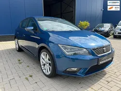 Blauw Gebruikt 2015 Seat Leon Business Hatchback | € 10.249 (Eerlijke prijs)