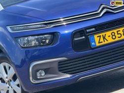 Blauw, metallic lak Gebruikt 2017 Citroën Grand C4 Picasso PureTech MPV | € 14.725 (Eerlijke prijs)