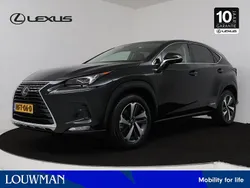 Zwart Gebruikt 2017 Lexus NX300h President Line SUV | € 36.945 (Eerlijke prijs)