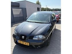 Zwart Gebruikt 2006 Seat Ibiza Reference Hatchback | € 950 (Goede deal)