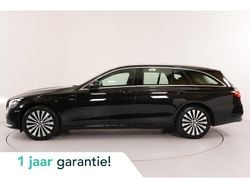 Zwart Gebruikt 2022 Mercedes E300 Avantgarde Stationwagen | € 37.500 (Super prijs)
