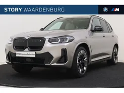 Kaschmirsilber Gebruikt 2024 BMW iX3 Executive SUV | € 52.495 (Goede deal)