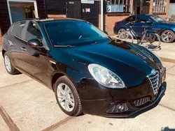 Zwart Gebruikt 2011 Alfa Romeo Giulietta Hatchback | € 6.900