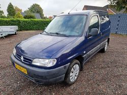 Blauw Gebruikt 2002 Citroën Berlingo Sedan | € 1.750 (Eerlijke prijs)