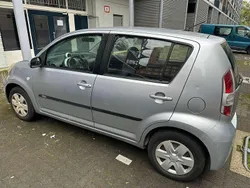 Grijs Gebruikt 2005 Daihatsu Sirion Hatchback | € 1.650