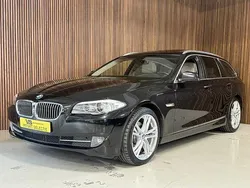 Zwart, metallic lak Gebruikt 2010 BMW 523 Executive Stationwagen | € 19.995