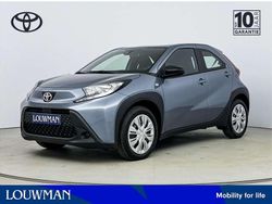 Grijs metallic Nieuw 2025 Toyota Aygo Play Hatchback | € 22.094 (Eerlijke prijs)
