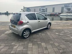 Grijs Gebruikt 2006 Toyota Aygo Hatchback | € 1.250 (Eerlijke prijs)